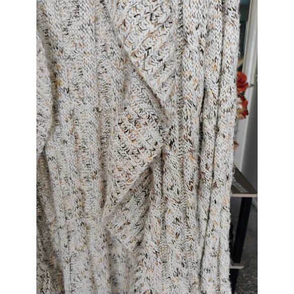 Apt. 9 XL Long Beige Cardigan Sweater. Ruffles. Bell Sleeve. Hippie. Boho. - Picture 4 of 16